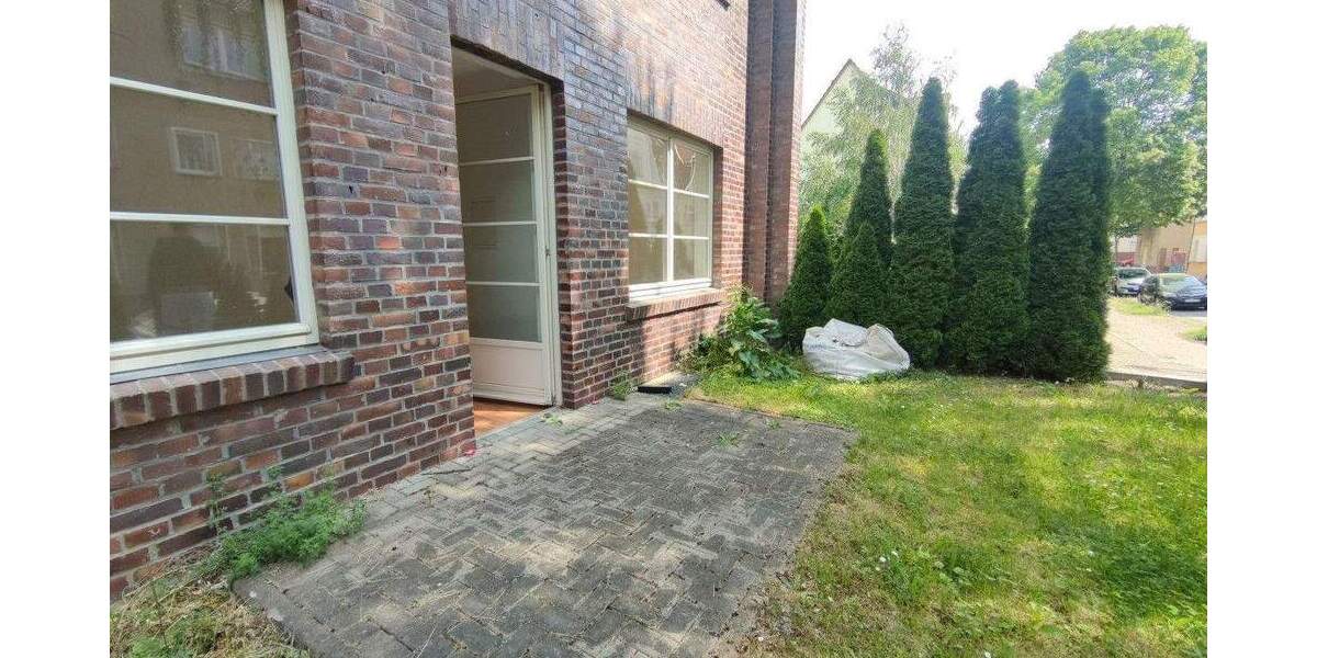 Etagenwohnung Bitterfeld Anhaltsiedlung - 1 Zimmer, 36 m&sup2;, 310&euro; | Angebot:25114770