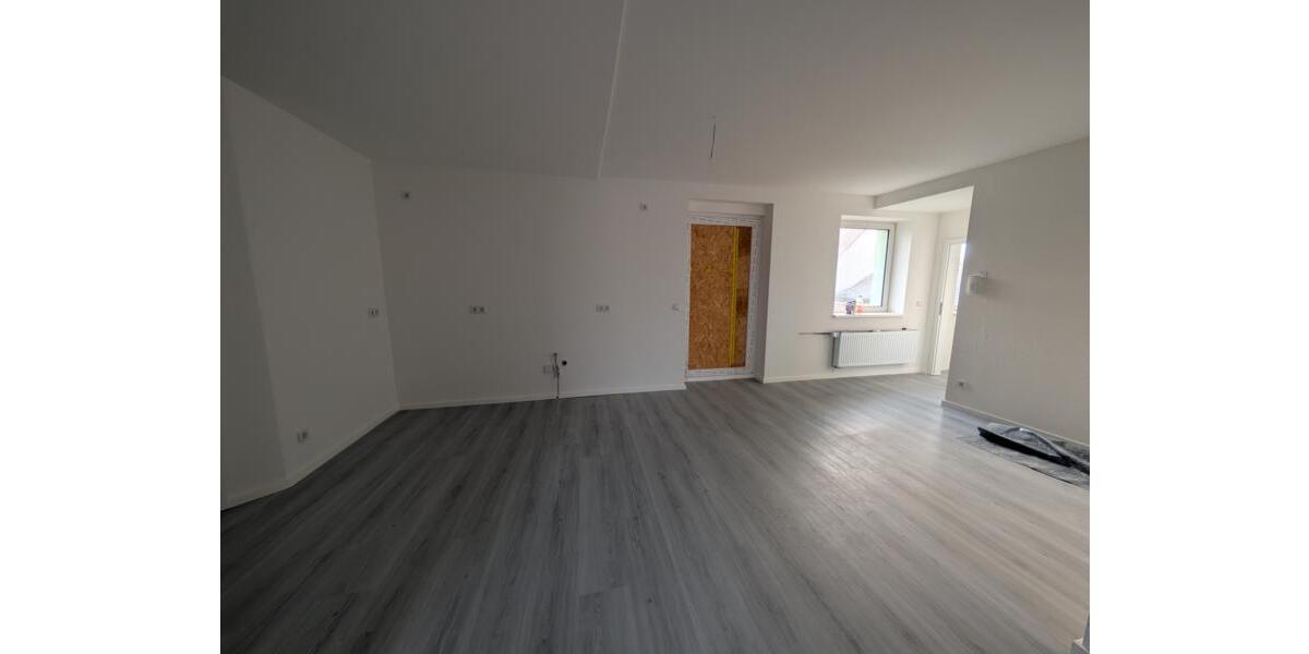 Dachgeschoßwohnung Eisleben (Lutherstadt) - 4 Zimmer, 97 m&sup2;, 740&euro; | Angebot:26348034