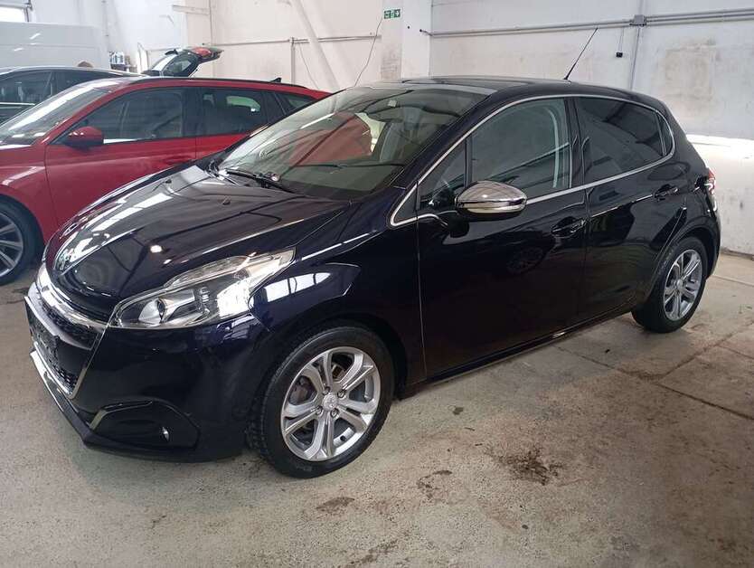 Peugeot 208 130.000 km 7.890 € Leipzig 04179
