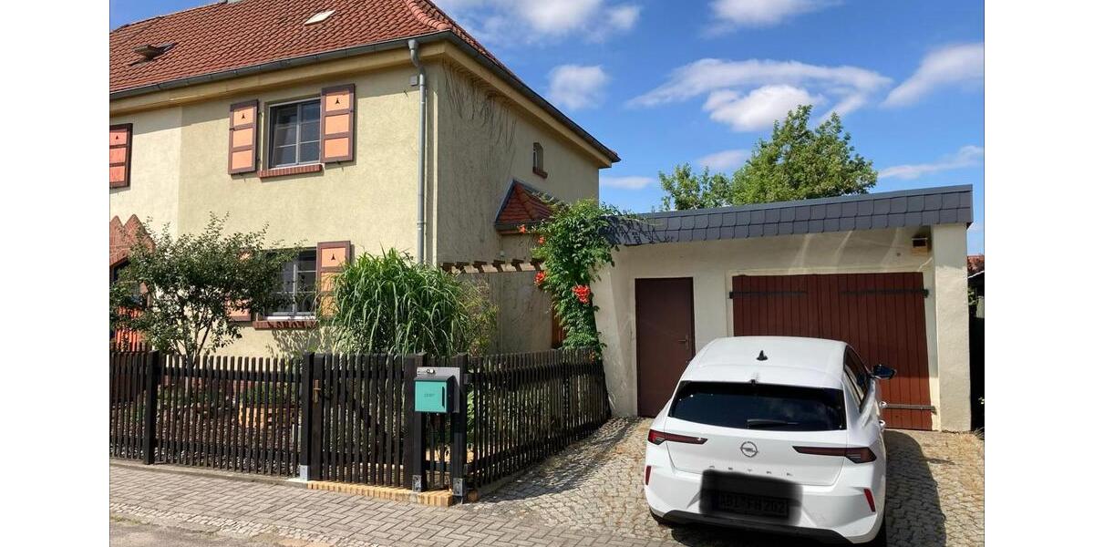 Doppelhaushälfte Bitterfeld-Wolfen Wolfen - 149.000&euro; | Angebot:27225183