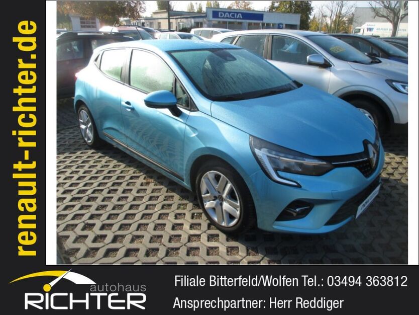 Renault Clio 26.700 km 14.895 € Wolfen 06766