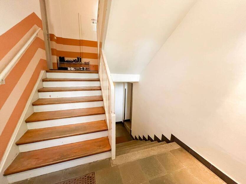 Neu sanierte 3-Raum-Wohnung mit Balkon in ruhiger Seitenstraße