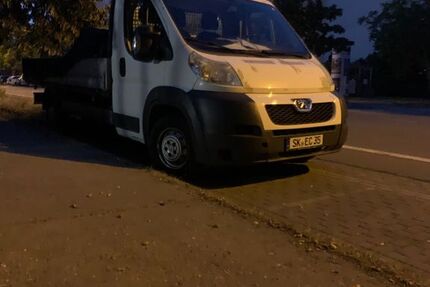 Peugeot Boxer 226.000 km 5.999 &euro; Halle ( Saale ) 06132