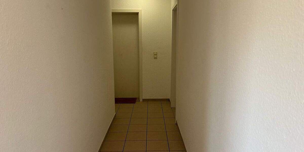 Etagenwohnung Merseburg Neumarkt (Vorstadt) - 4 Zimmer, 83 m&sup2;, 600&euro; | Angebot:26015636