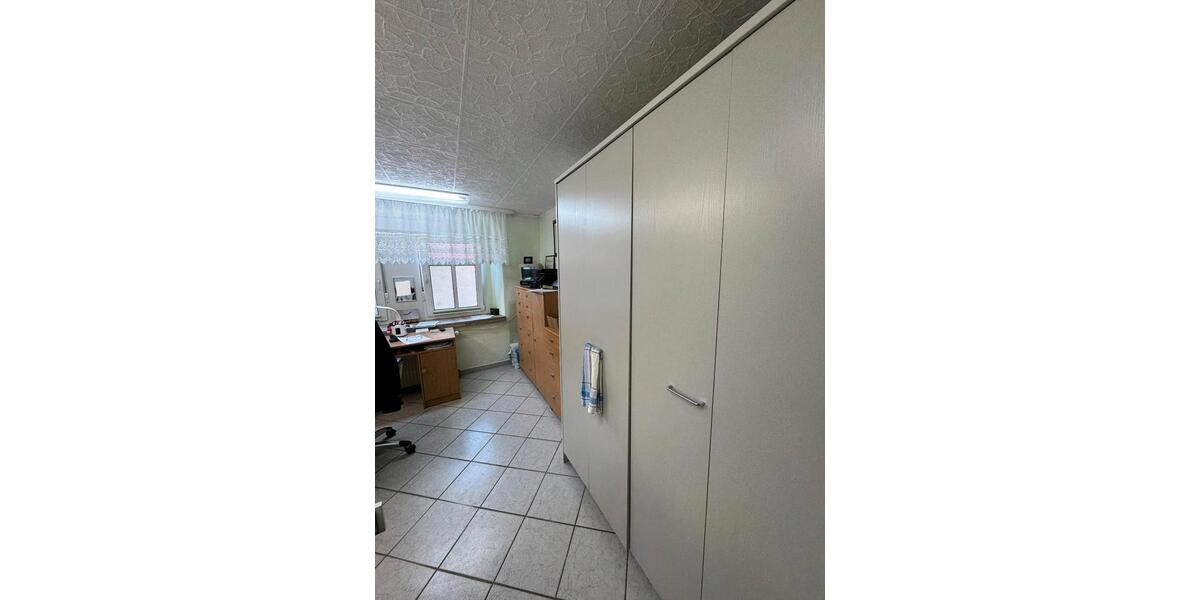 Gewerbeobjekt Querfurt - 350&euro; | Angebot:25962883