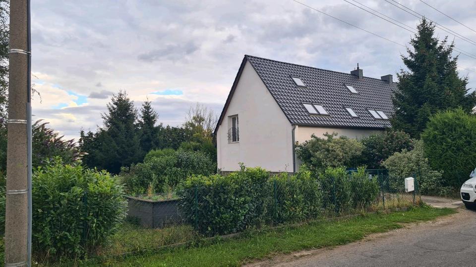 Doppelhaushälfte in Glesien
