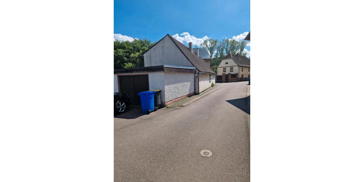 Einfamilienhaus Schkopau - 4 Zimmer, 94 m&sup2;, 89.000&euro; | Angebot:24852052