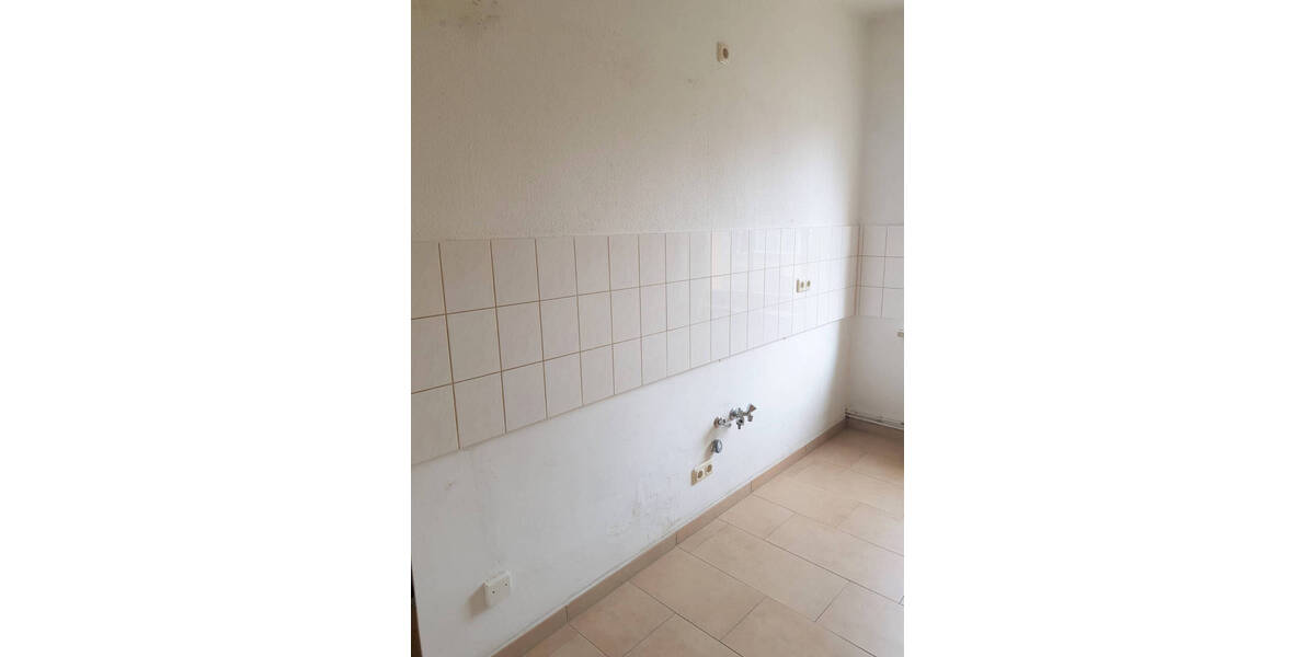 Etagenwohnung Braunsbedra Neumark - 2 Zimmer, 50 m&sup2;, 328&euro; | Angebot:26803941