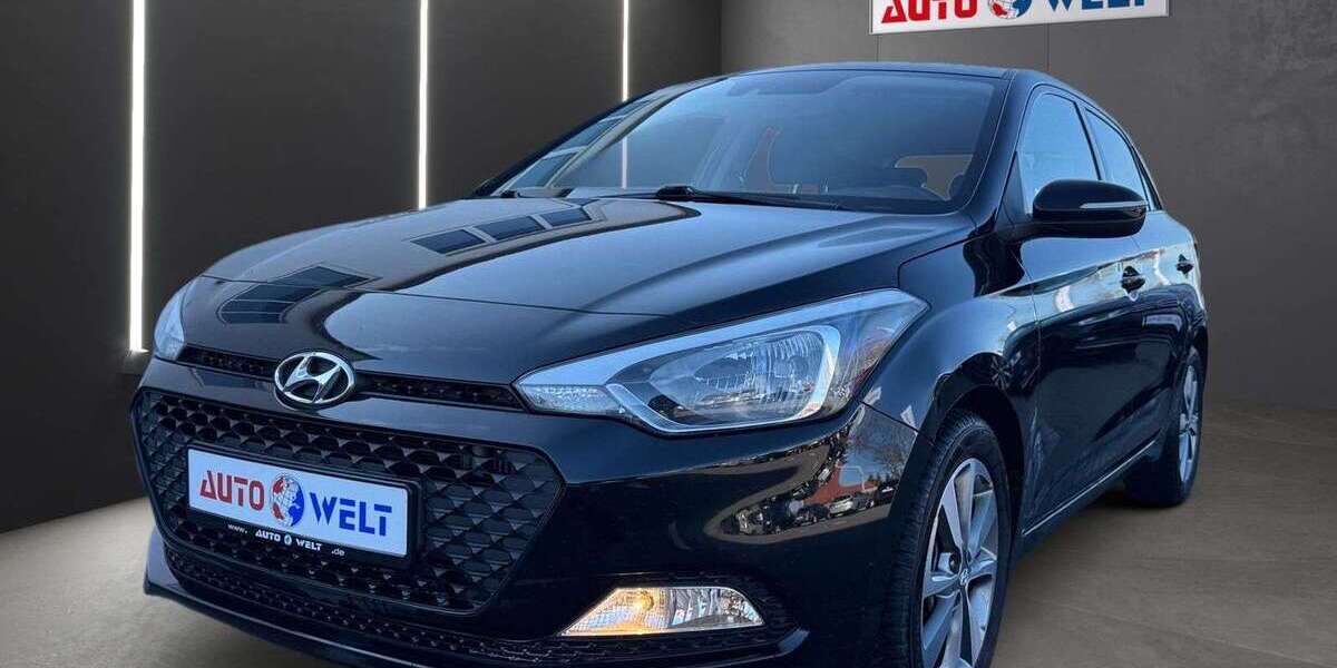 Hyundai i20 102.162 km 6.990 &euro; Sandersdorf-Brehna 06796