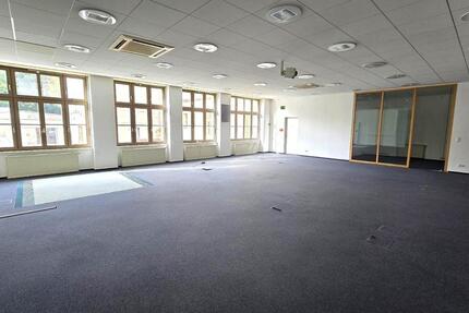 Gewerbeobjekt Köthen (Anhalt) - 1.000&euro; | Angebot:24212839