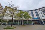 ++ gemütliche 2-Raum Wohnung mit Einbauküche und Personenaufzug, nahe dem Allee-Center ++