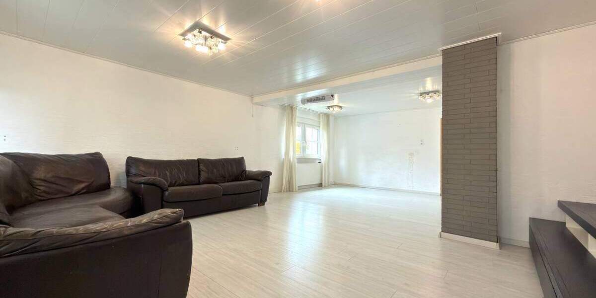 Doppelhaushälfte Bitterfeld-Wolfen Greppin - 3 Zimmer, 130 m&sup2;, 179.000&euro; | Angebot:25664448