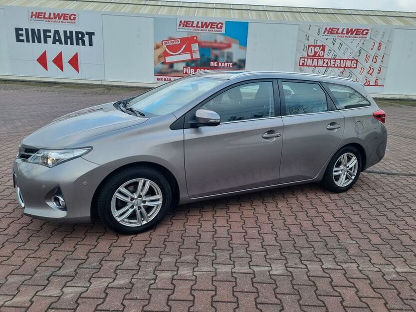 Auris