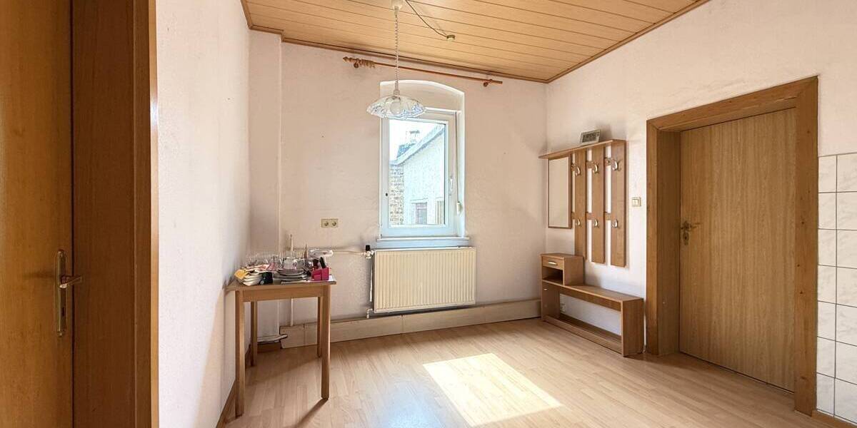 Einfamilienhaus Bitterfeld-Wolfen Reuden a d Fuhne - 6 Zimmer, 131 m&sup2;, 139.000&euro; | Angebot:26840761