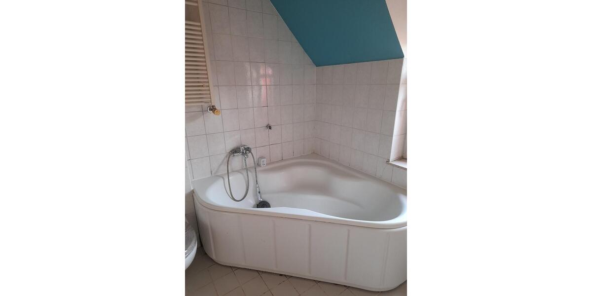 Einfamilienhaus Leuna - 6 Zimmer, 160 m&sup2;, 1.040&euro; | Angebot:24682530