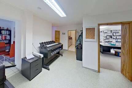 Büro in Köthen Anhalt 1.067,58 € 127.85 m² zimmer