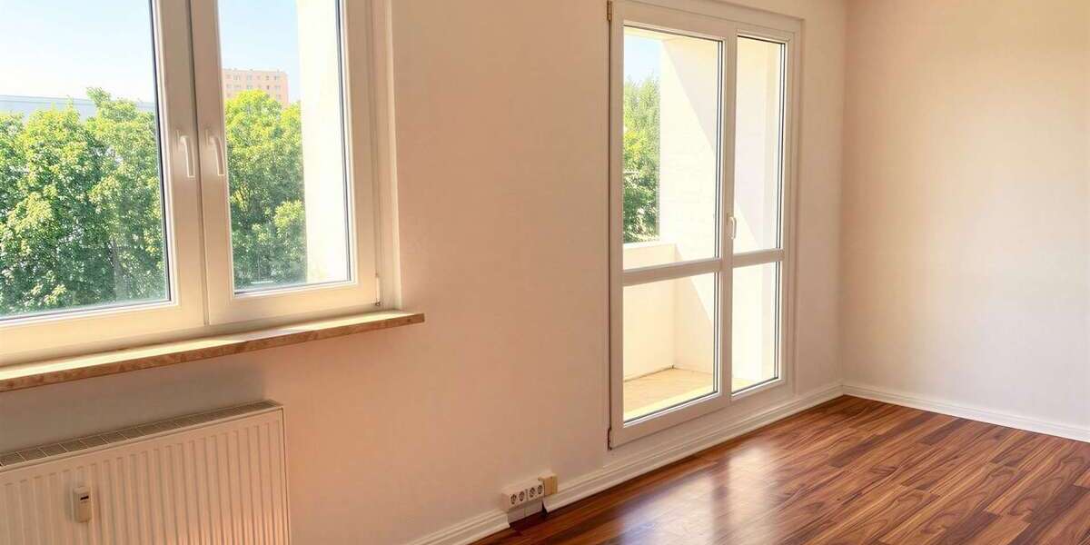 Etagenwohnung Halle (Saale) Halle-Neustadt - 3 Zimmer, 57 m&sup2;, 339&euro; | Angebot:27083009