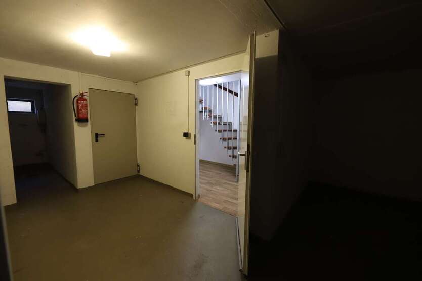 Investieren mit Weitblick: Leipziger Umland, ca. 6 % Rendite, Garage inklusive 5 zimmer