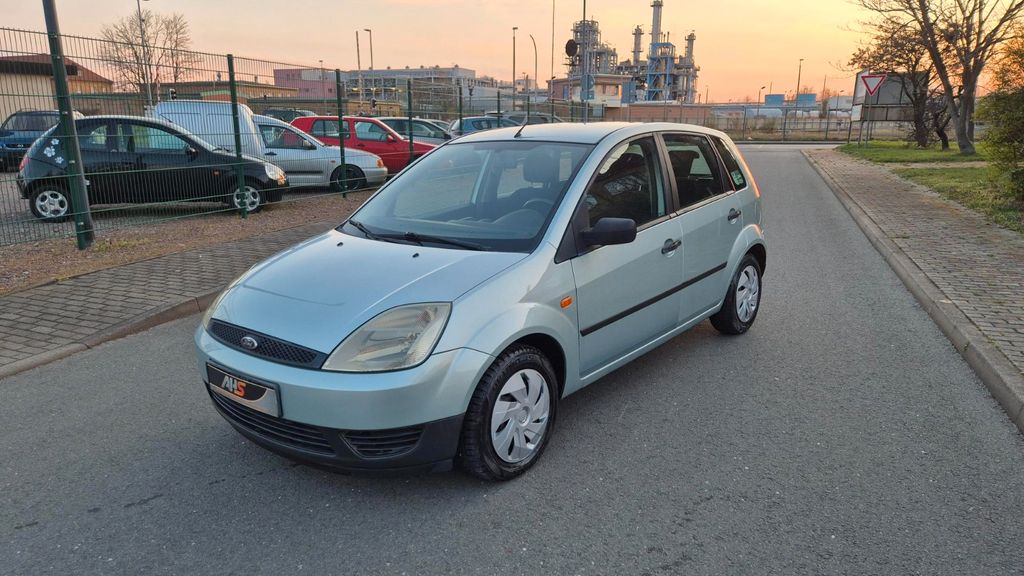 Ford Fiesta 40.500 km 3.990 &euro; Bitterfeld-Wolfen, OT Bitterfeld 06749