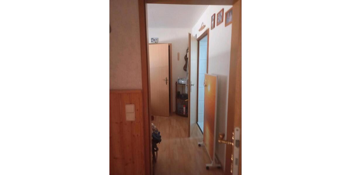 Einfamilienhaus Bad Dürrenberg - 7 Zimmer, 140 m&sup2;, 450.000&euro; | Angebot:27225181