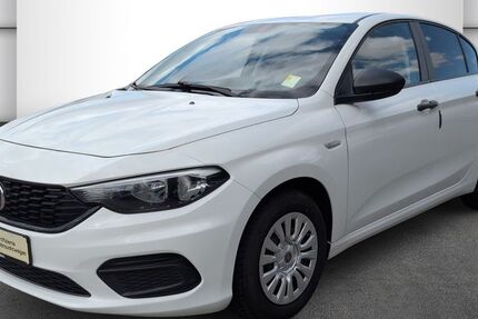 Fiat Tipo 84.129 km 8.990 &euro; Halle 06132