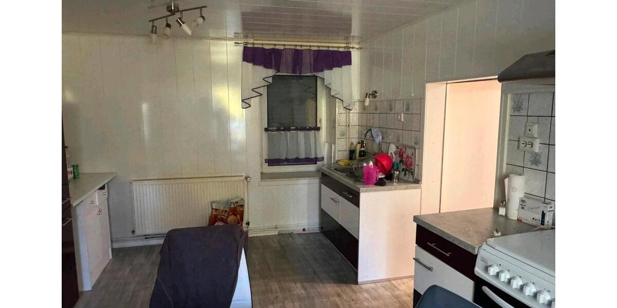 Einfamilienhaus Querfurt - 4 Zimmer, 100 m&sup2;, 95.000&euro; | Angebot:27535357