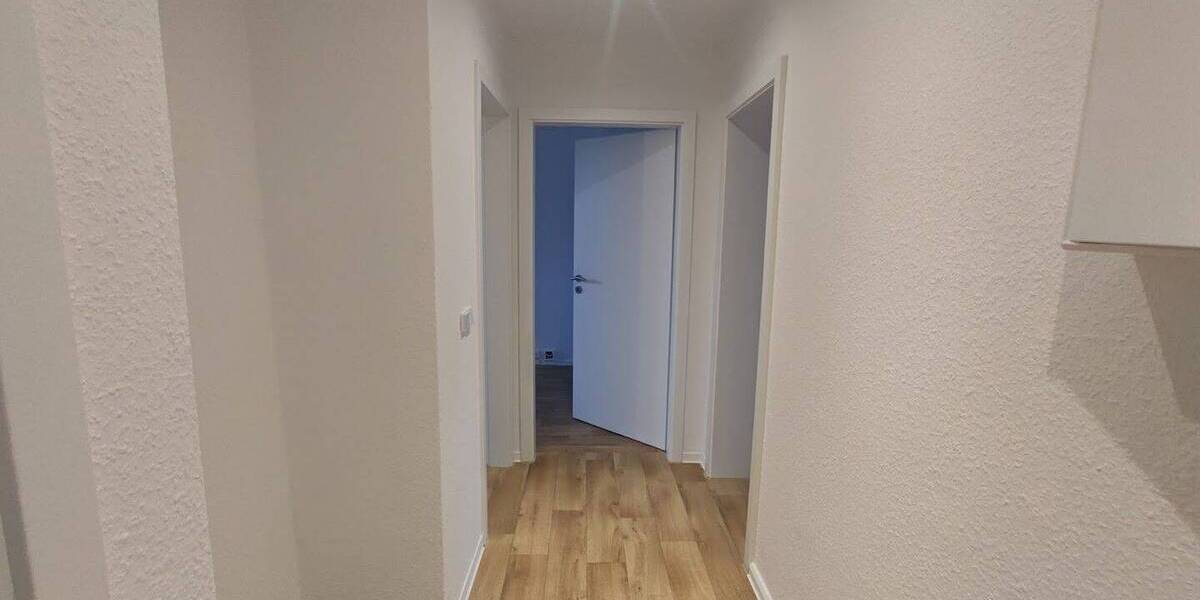 Etagenwohnung Merseburg Kötzschen - 2 Zimmer, 44 m&sup2;, 311&euro; | Angebot:26797072