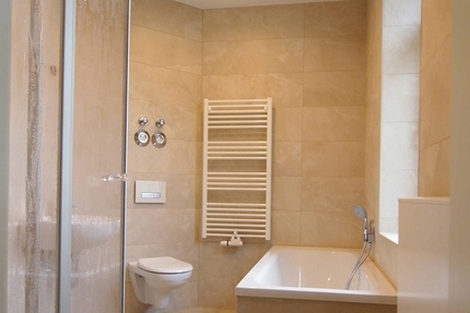 3-Raum-Wohnung in Köthen - Bad mit Dusche und Wanne - Wohnung Köthen | Angebot:27582543