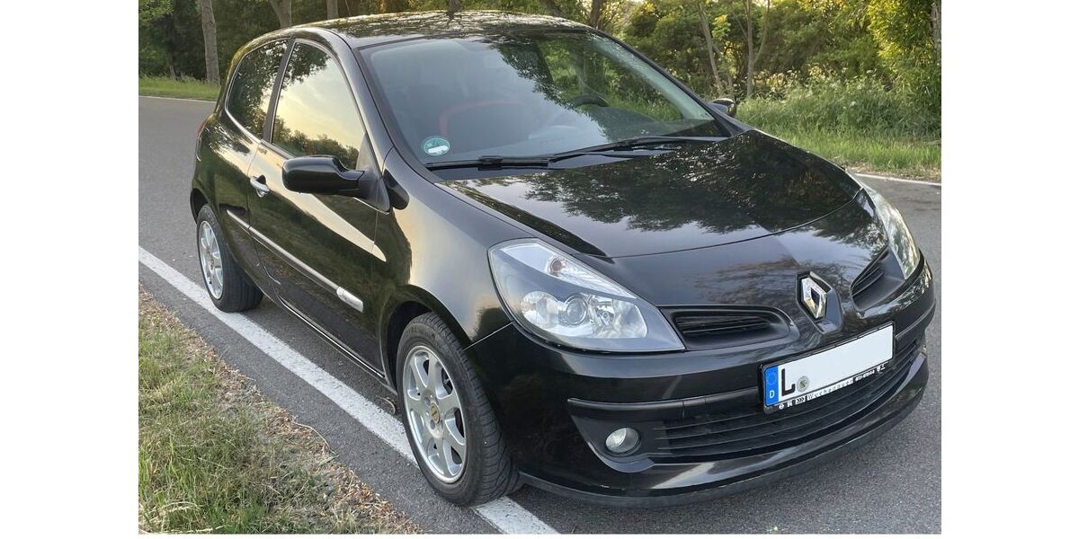Renault Clio 169.000 km 1.500 &euro; Markranstädt 04420