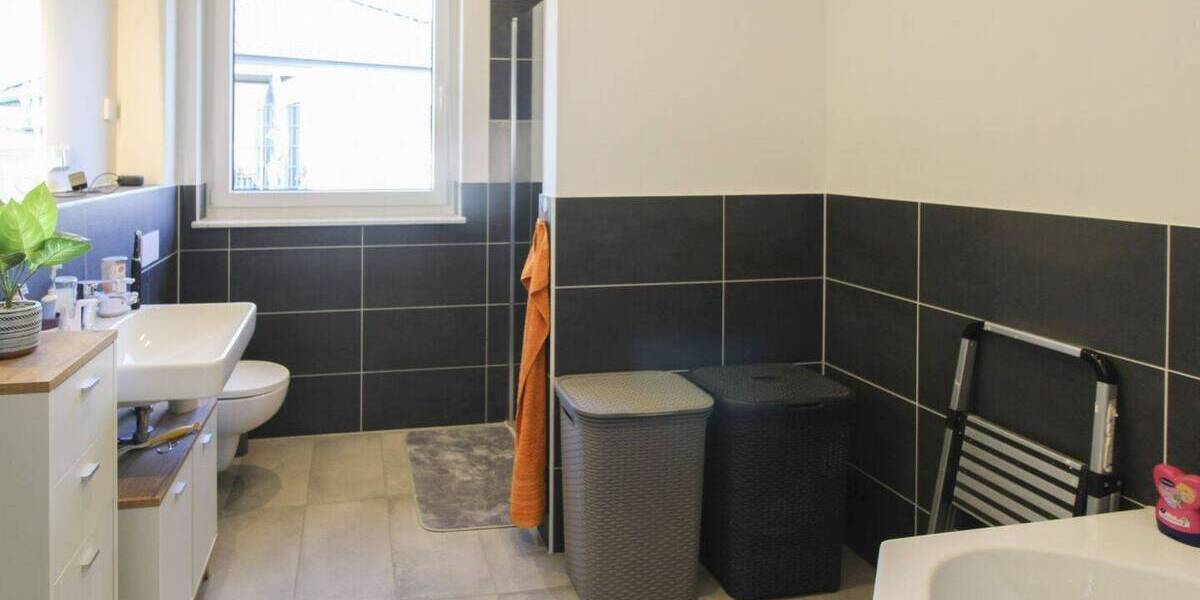 Einfamilienhaus Bitterfeld-Wolfen Wolfen - 4 Zimmer, 109 m&sup2;, 265.000&euro; | Angebot:26862790