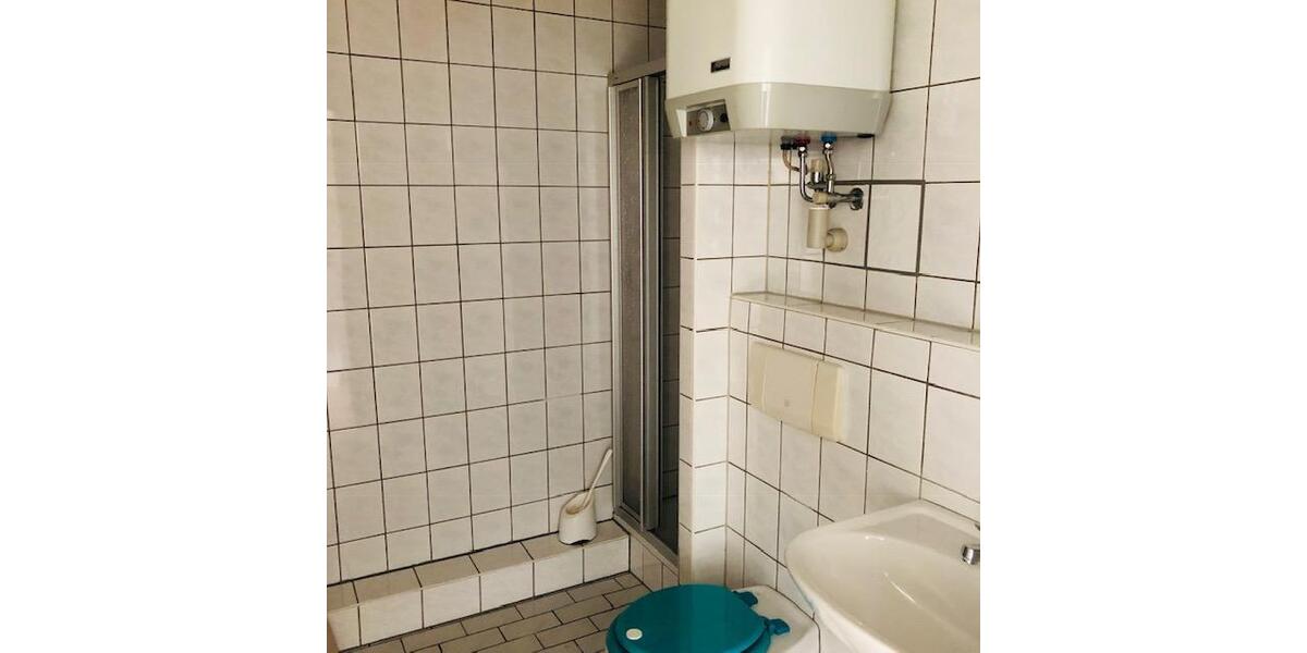 Etagenwohnung Querfurt - 1 Zimmer, 35 m&sup2;, 250&euro; | Angebot:24690923