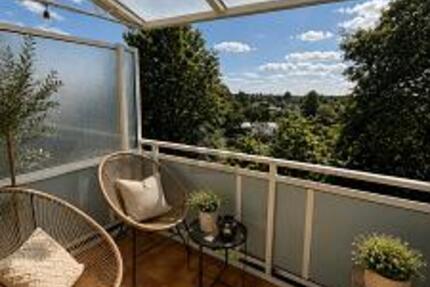 WOHNEN MIT BALKON & BLICK INS GRÜNE! - Wohnung Halle Frohe Zukunft | Angebot:27098056