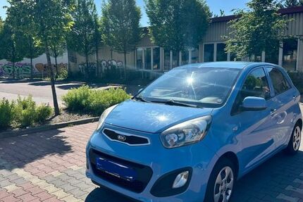 Kia Picanto 130.000 km 3.800 &euro; Halle 06114