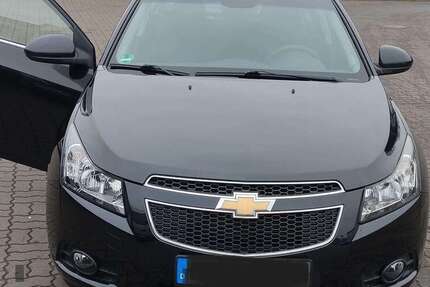 Chevrolet Cruze 122.584 km 7.900 &euro; Halle (Saale), Stadt 06122