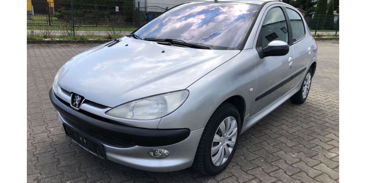 Peugeot 206 102.000 km 1.990 &euro; Zörbig 06780