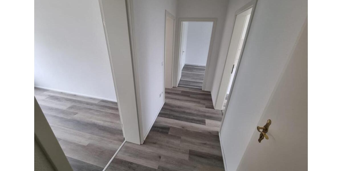 Etagenwohnung Köthen (Anhalt) - 4 Zimmer, 84 m&sup2;, 505&euro; | Angebot:26455890