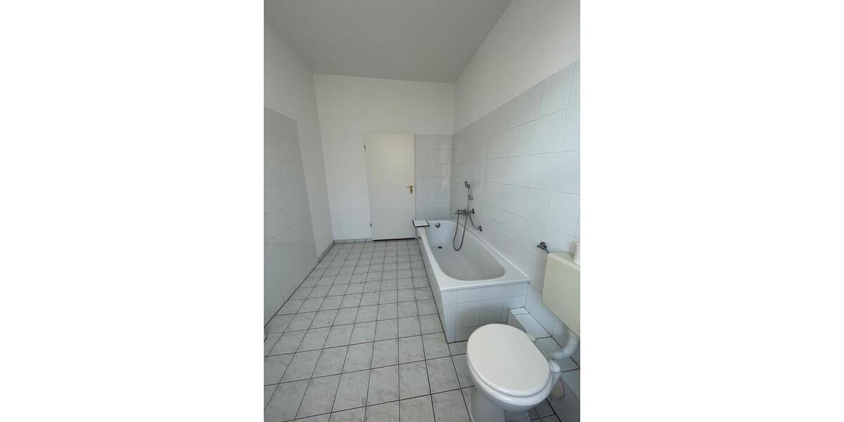 Etagenwohnung Halle (Saale) Am Wasserturm/Thaerviertel - 4 Zimmer, 110 m&sup2;, 305.000&euro; | Angebot:23553891