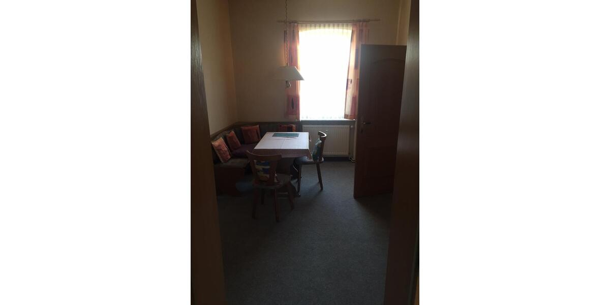 Etagenwohnung Bitterfeld-Wolfen Bitterfeld - 5 Zimmer, 125 m&sup2;, 937&euro; | Angebot:24363184