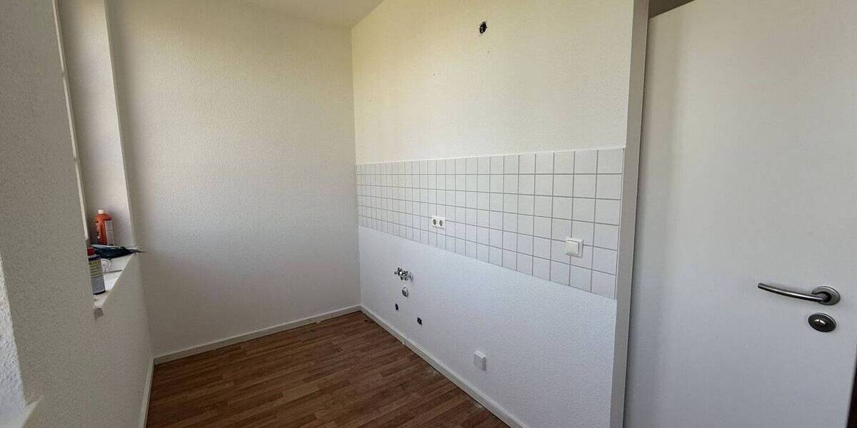 Etagenwohnung Bitterfeld Anhaltsiedlung - 2 Zimmer, 31 m&sup2;, 250&euro; | Angebot:26799300