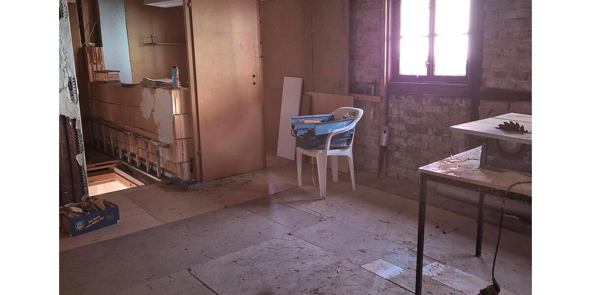 Reihenhaus Salzatal - 5 Zimmer, 105 m&sup2;, 55.000&euro; | Angebot:24491114