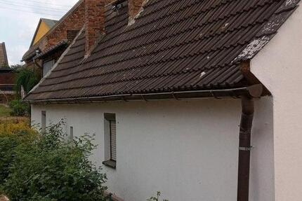 Handwerker Objekt am Teich in Plötzkau