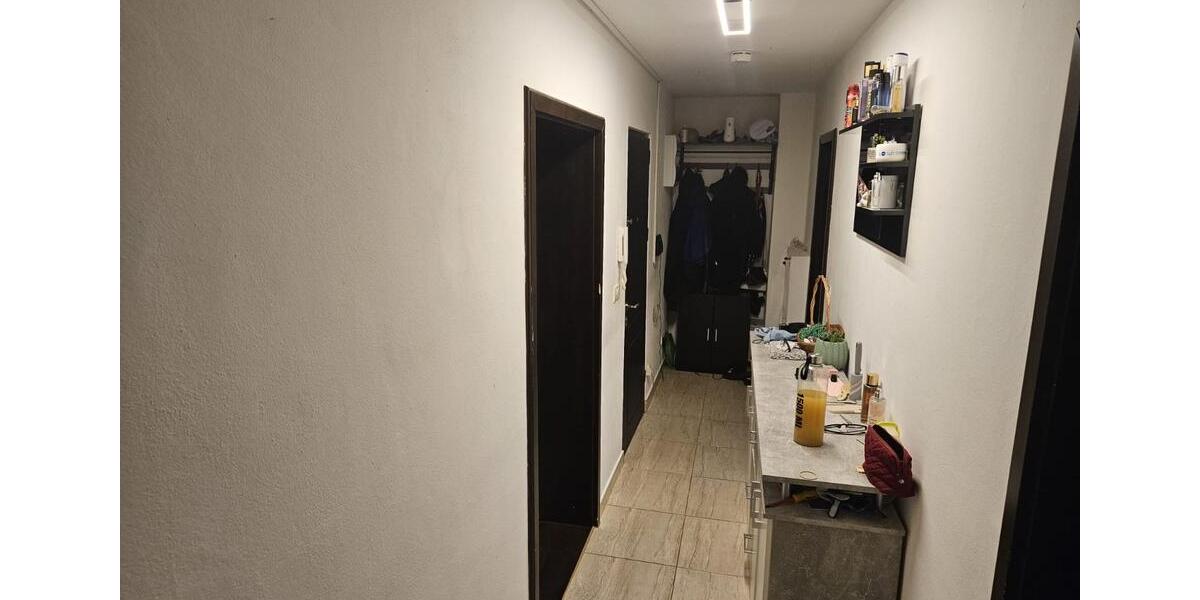 Erdgeschoßwohnung Leuna - 2 Zimmer, 60 m&sup2;, 390&euro; | Angebot:25056105