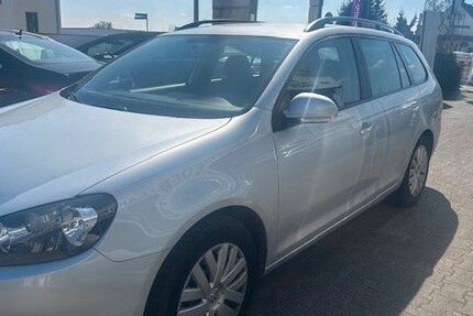 VW Golf 163.000 km 4.900 &euro; Halle/Saale 06116