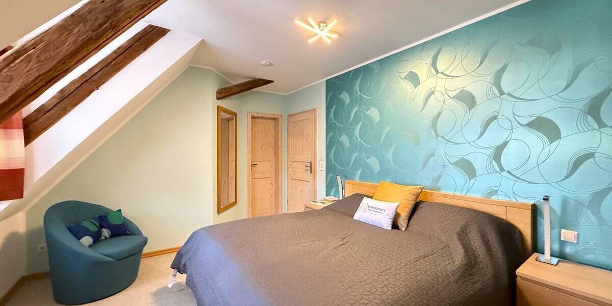 Einfamilienhaus Weißandt-Gölzau Klein-Weißandt - 8 Zimmer, 233 m&sup2;, 499.000&euro; | Angebot:26036794