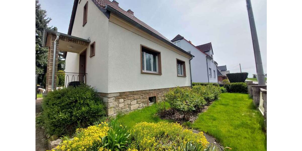Einfamilienhaus Braunsbedra - 4 Zimmer, 95 m&sup2;, 159.000&euro; | Angebot:26464405