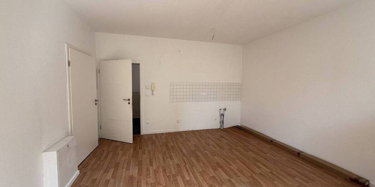 Etagenwohnung Bitterfeld Anhaltsiedlung - 2 Zimmer, 34 m&sup2;, 265&euro; | Angebot:26799302