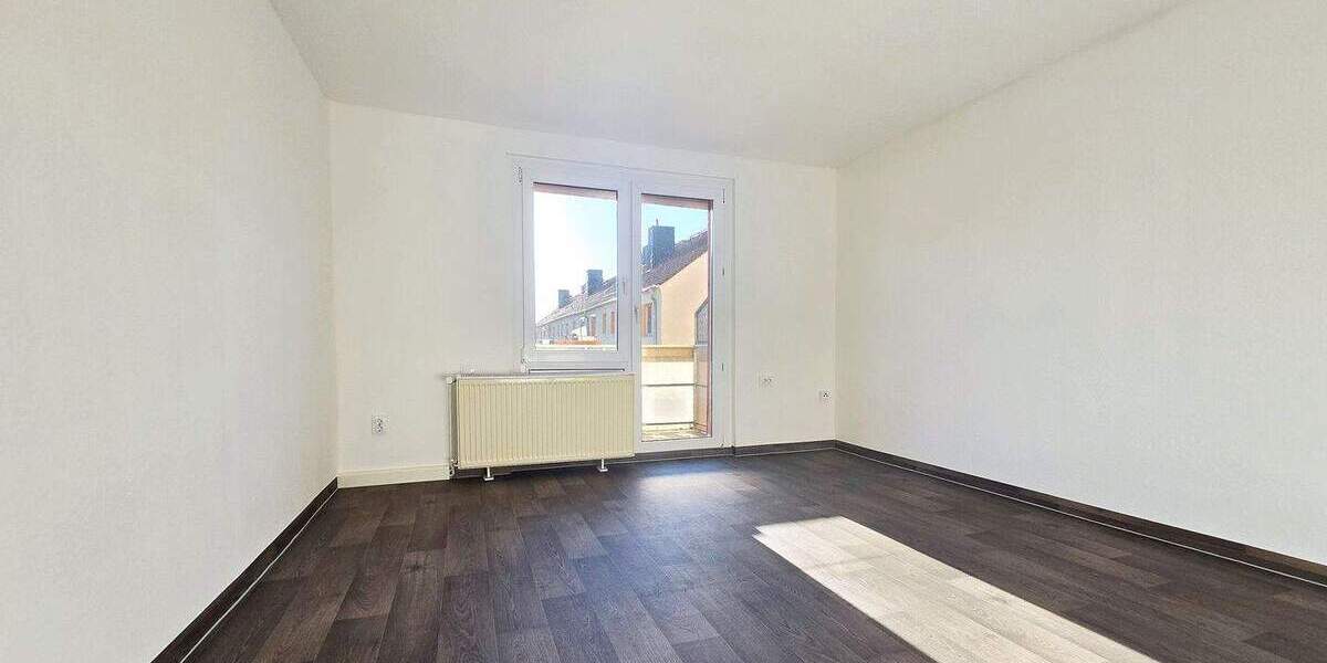 Etagenwohnung Köthen (Anhalt) Köthen - 4 Zimmer, 68 m&sup2;, 470&euro; | Angebot:24577474