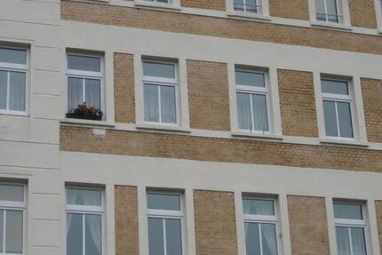 Schicke 2 Raum Dachgeschoss Wohnung
