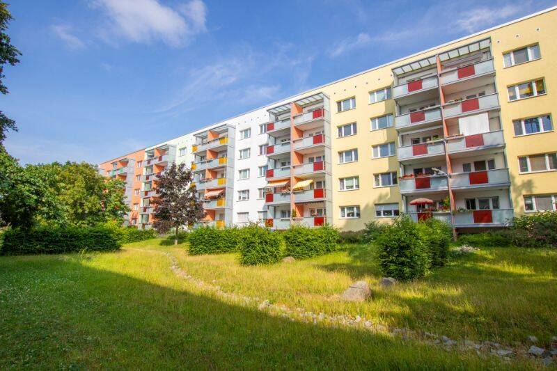Etagenwohnung Halle (Saale) Südstadt - 2 Zimmer, 50 m&sup2;, 330&euro; | Angebot:26917987