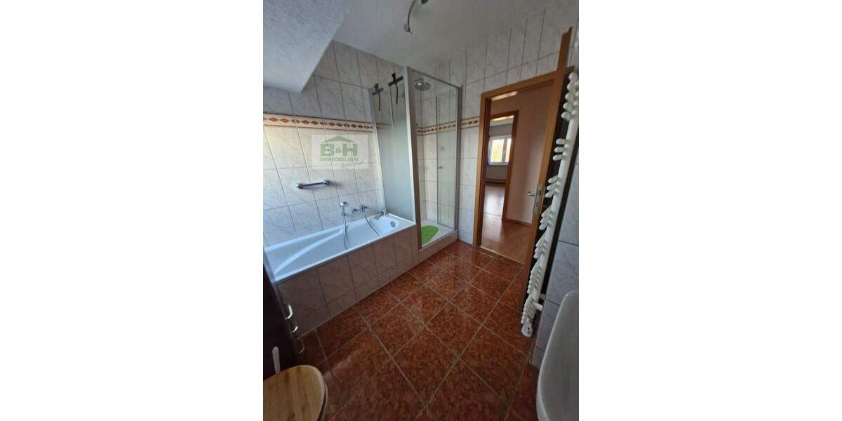 Etagenwohnung Sandersdorf-Brehna Sandersdorf - 4 Zimmer, 105 m&sup2; | Angebot:23833546